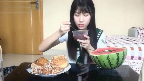 瓜姐吃瓜爆料是真的吗,真相揭秘，是真是假一探究竟