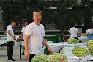 吃瓜爆料现场图片,吃瓜群众围观爆料瞬间